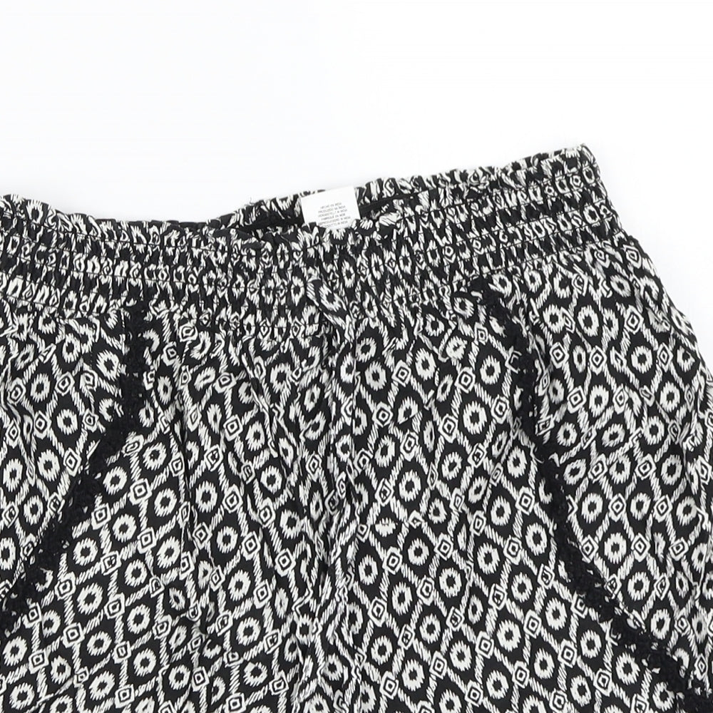 Primark Womens Black Geometric  Bermuda Shorts Size 8