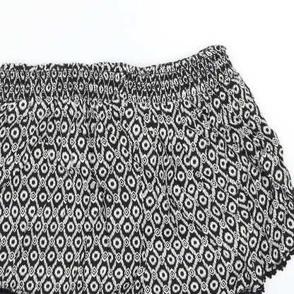Primark Womens Black Geometric  Bermuda Shorts Size 8