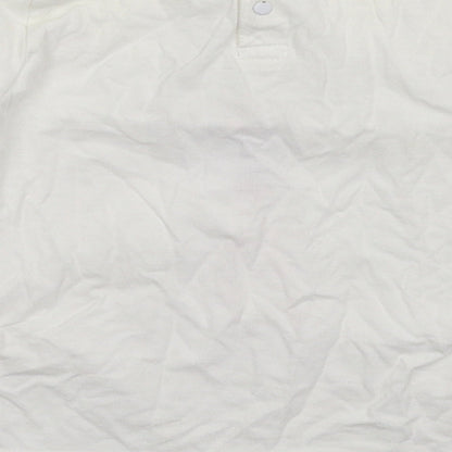 Brand and care label for DP... am girls’ white basic t-shirt, size 5, years