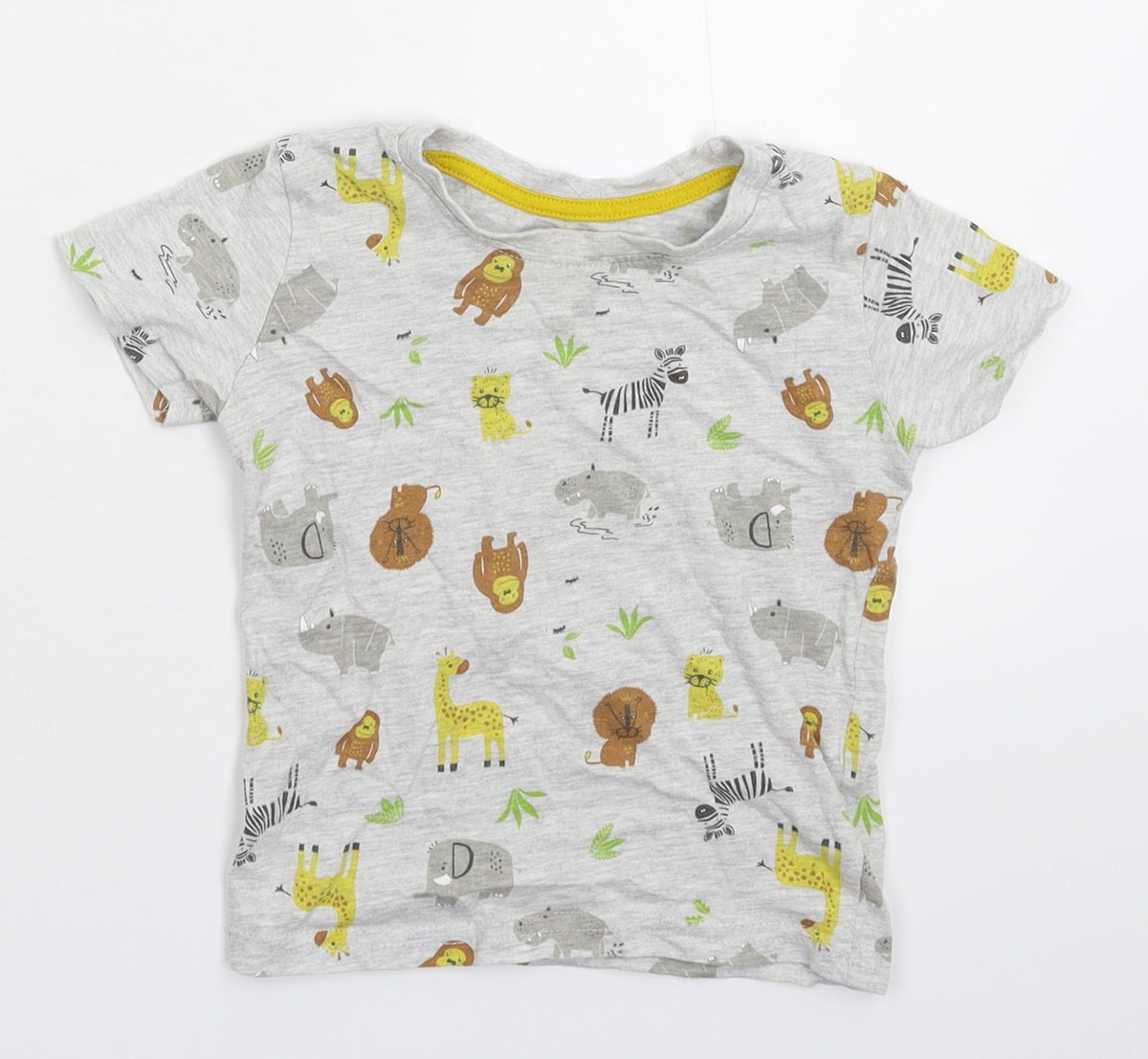 Additional front view of Primark Baby Grey Basic T-Shirt, size 12-18, Months
