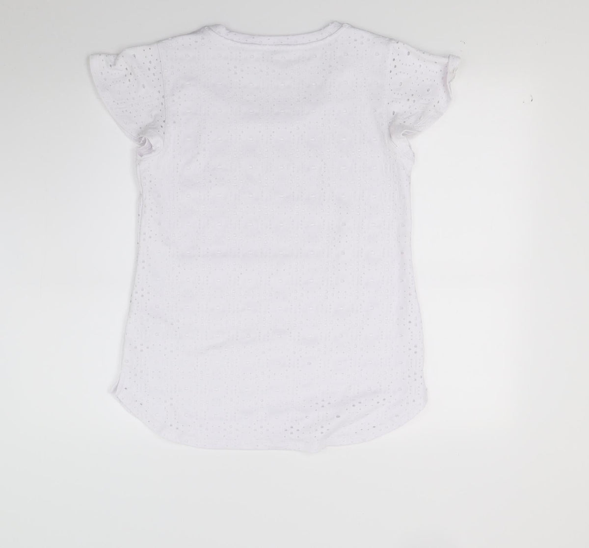 Back view of Live girls’ white basic t-shirt, size XS
