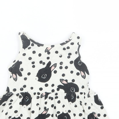 H&M Girls Black Geometric  T-Shirt Dress  Size 2 Years  - Rabbits
