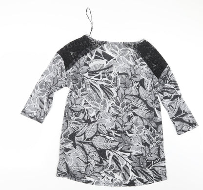 F&F Womens Black Geometric  Basic T-Shirt Size 16