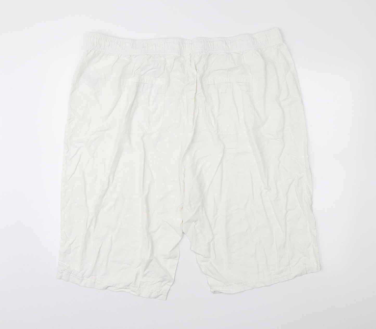 Yours Womens White   Chino Shorts Size 46 in