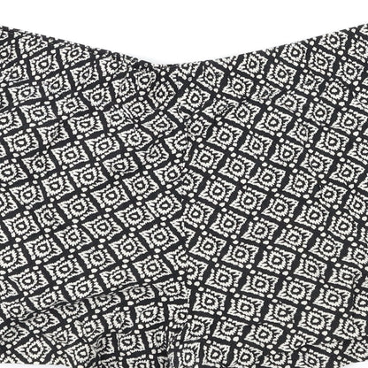 Papaya Womens Black Geometric  Bermuda Shorts Size 12