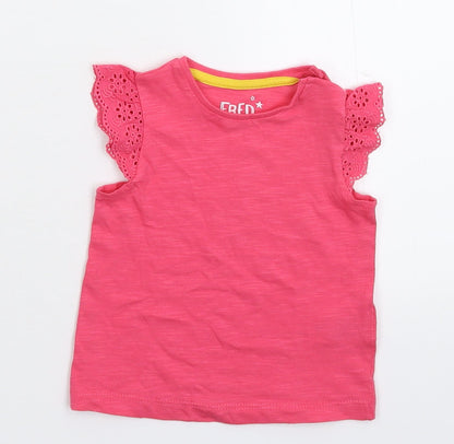 Front view of Fred & Flo girls’ pink basic t-shirt size newborn