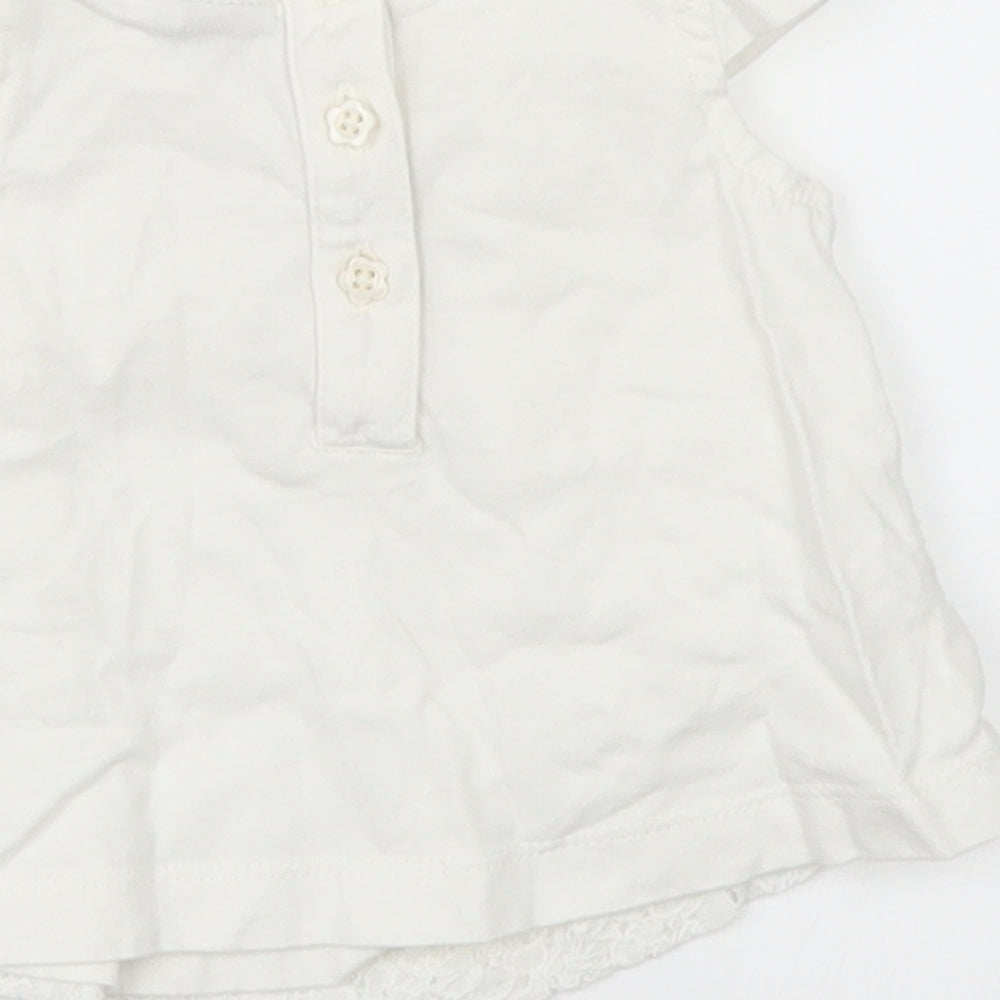 TU Girls White Floral  Basic T-Shirt Size Newborn