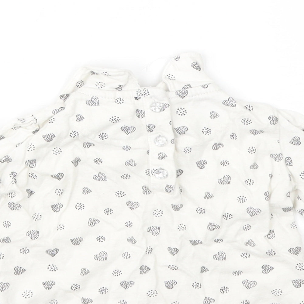 F&F Girls White   Basic T-Shirt Size 3-6 Months