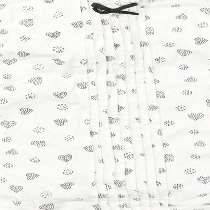 F&F Girls White   Basic T-Shirt Size 3-6 Months