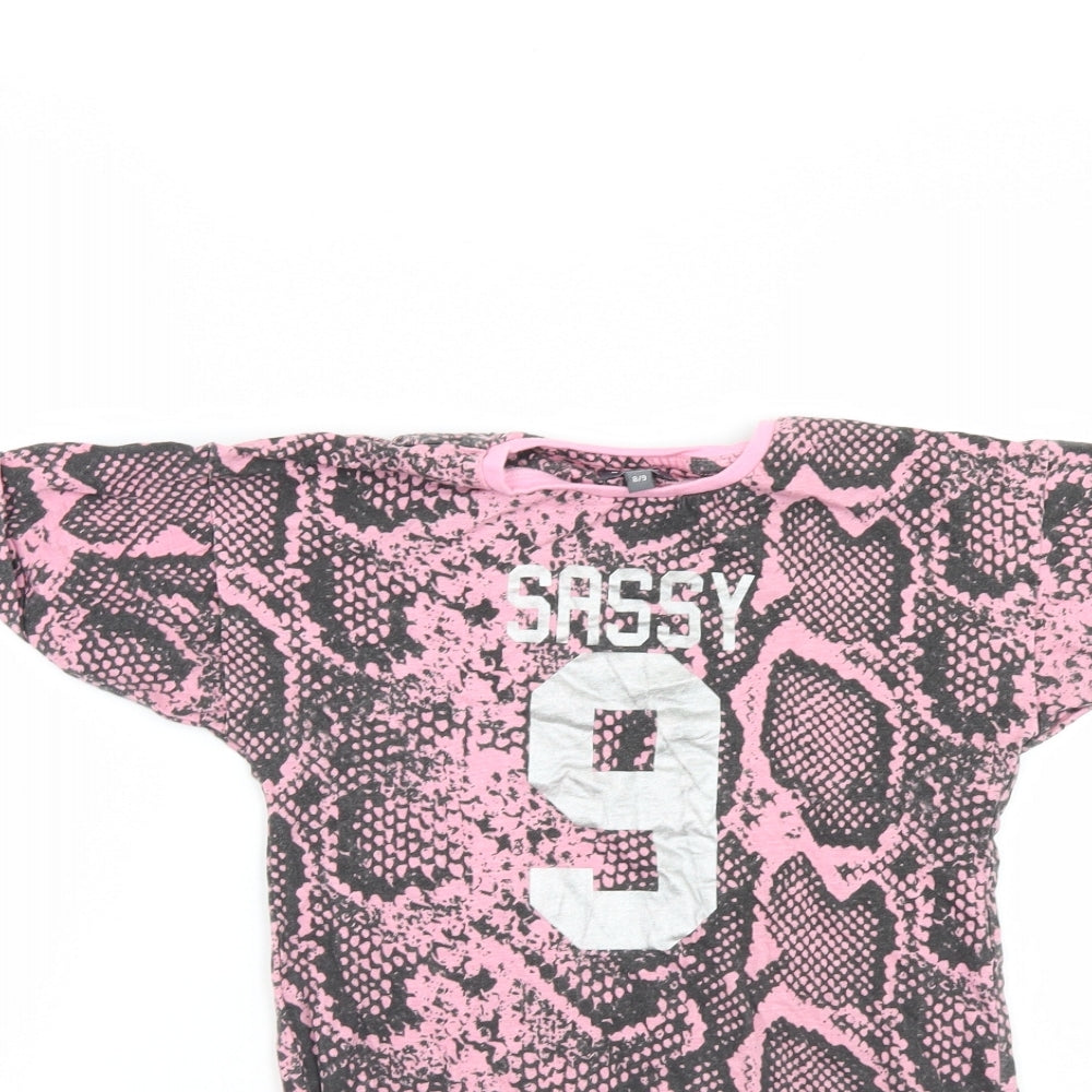 Close-up detail of Studio girls’ multicoloured animal print basic t-shirt, size 8-9, years