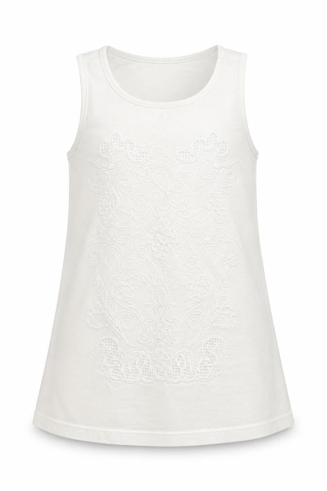 Front view of F&F girls’ white basic t-shirt, size 7-8, years