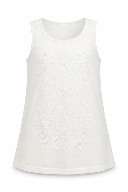 Front view of F&F girls’ white basic t-shirt, size 7-8, years