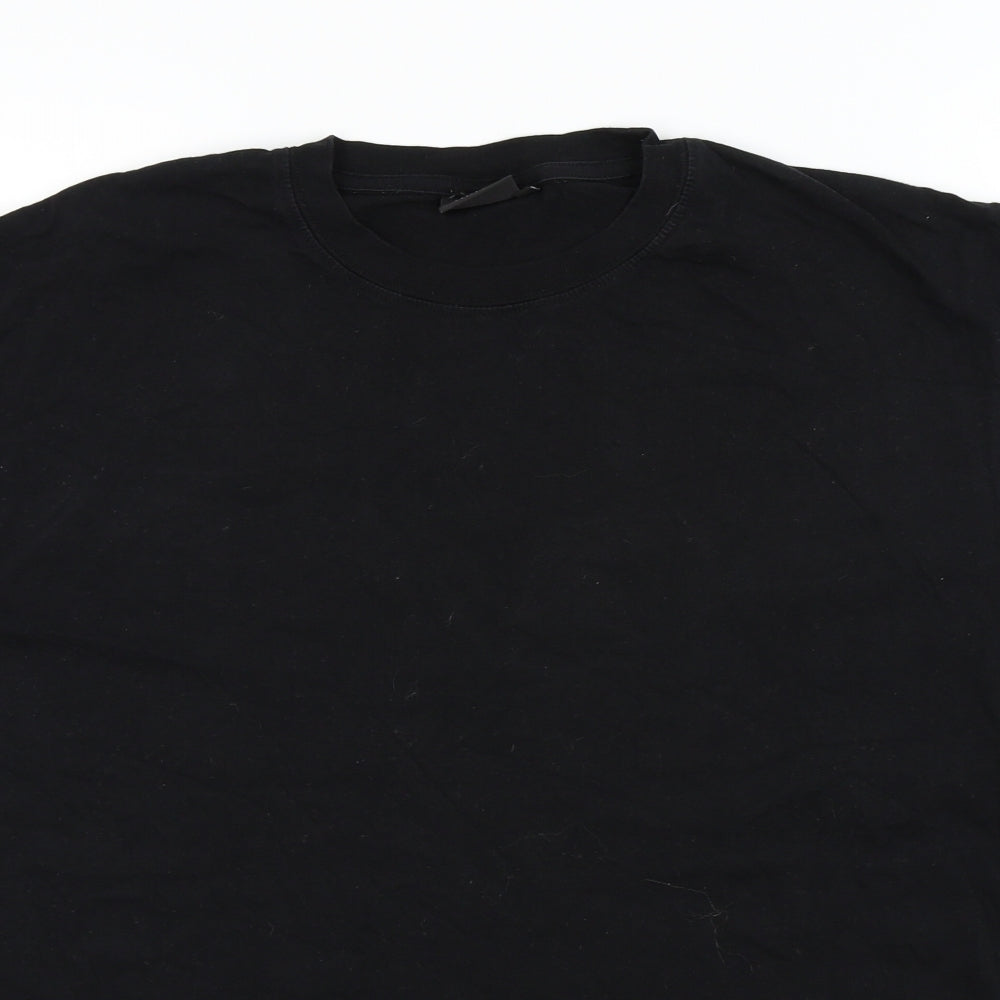 Hera Mens Black    T-Shirt Size S
