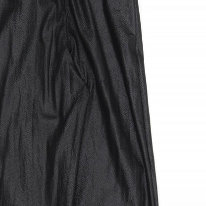 Womens UK Size 6 PRETTYLITTLETHING Regular Fit  Black Trousers