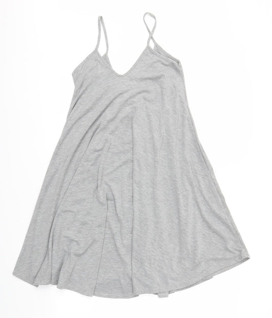 Boohoo Womens    Fit & Flare  Size 8