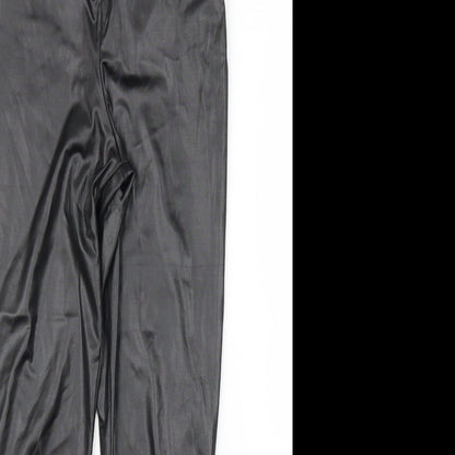 Womens UK Size 6 Boohoo Regular Fit Carrot Black Trousers