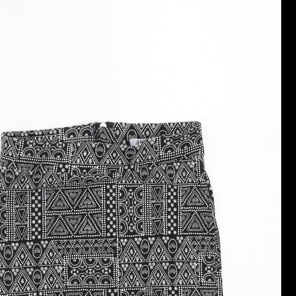 Newlook Girls Black Geometric  A-Line Skirt Size 13 Years
