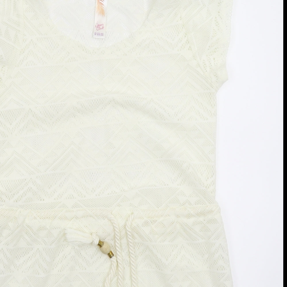 Ocean Club Womens White   Mini  Size 8