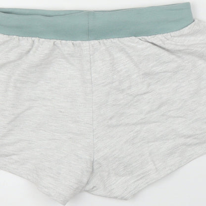 F&F Womens Grey   Cut-Off Shorts Size 6