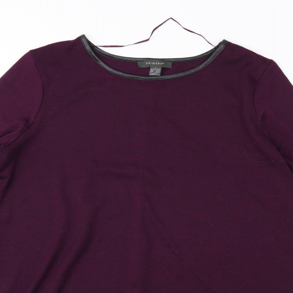 Close-up detail of Atmosphere women’s purple jumper, size L
