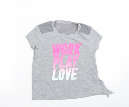 Preworn Girls Grey   Basic T-Shirt Size 6-7 Years
