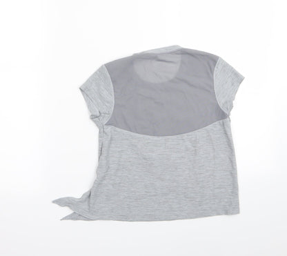 Preworn Girls Grey   Basic T-Shirt Size 6-7 Years