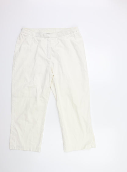 Womens UK Size 32 in Marks and Spencer Regular Fit Cropped White Trousers