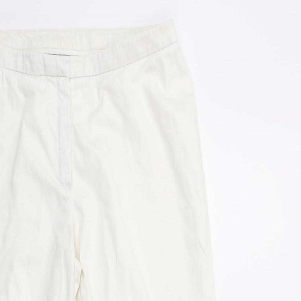 Womens UK Size 32 in Marks and Spencer Regular Fit Cropped White Trousers