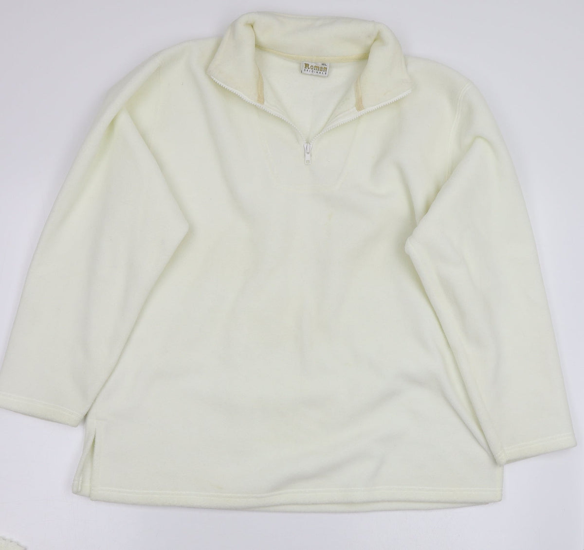 Additional front view of Roman women’s white jumper, size L