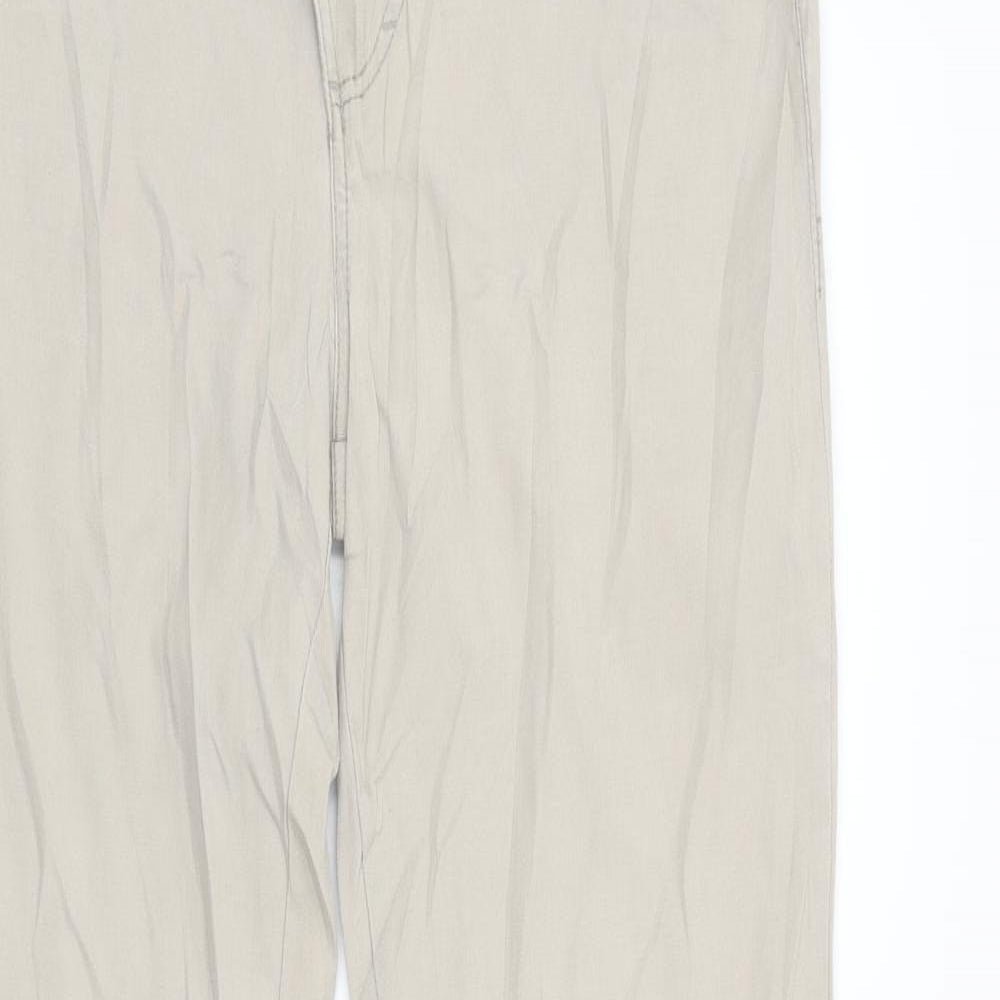 B. Young Womens Beige  Denim Skinny Jeans Size 36 L32 in