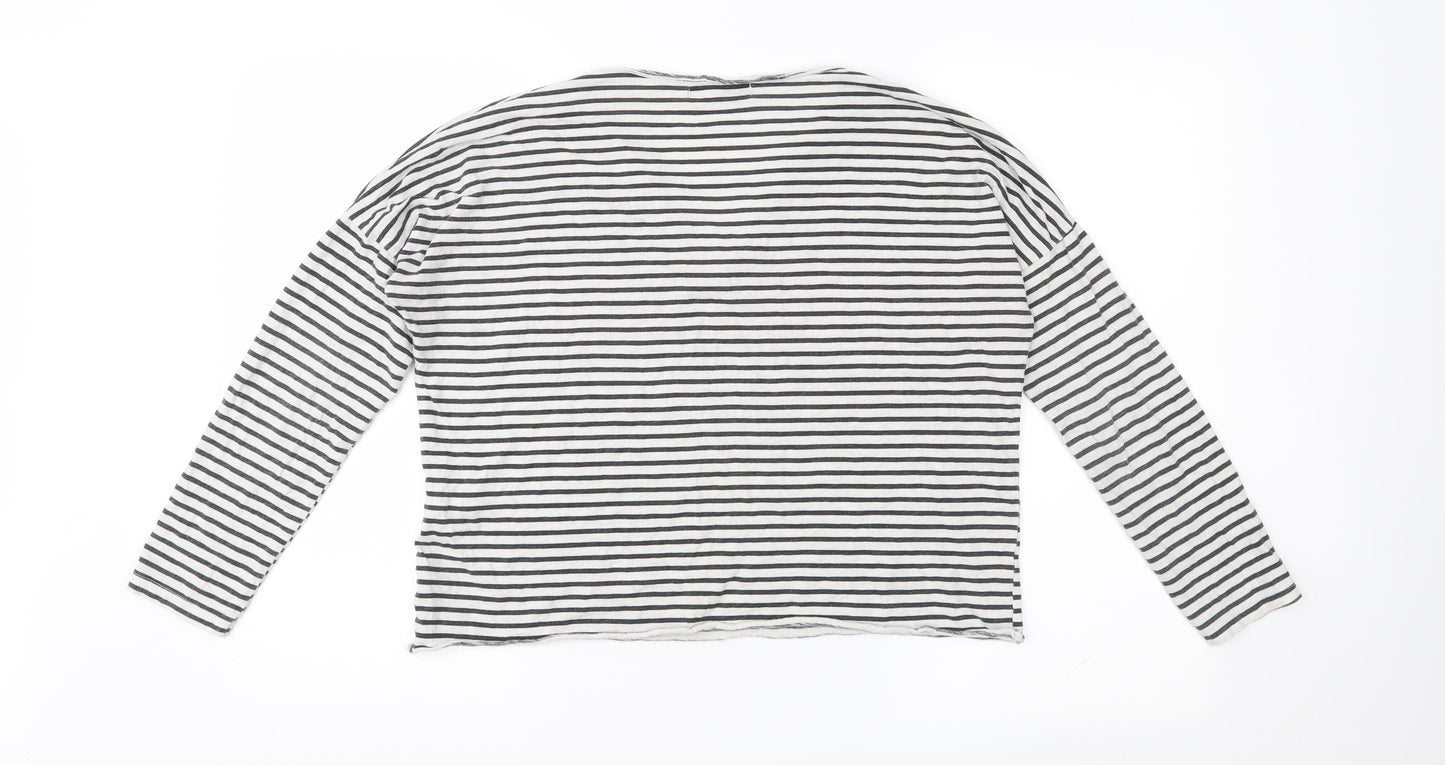 Womens UK Size 4 Pull&Bear White Basic T-Shirt