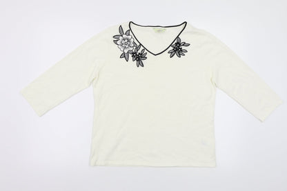 Classics Womens White   Pullover Jumper Size 14  - Embroidered