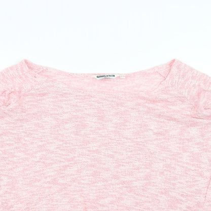 Close-up detail of Generation girls’ pink basic t-shirt, size 14-15, years