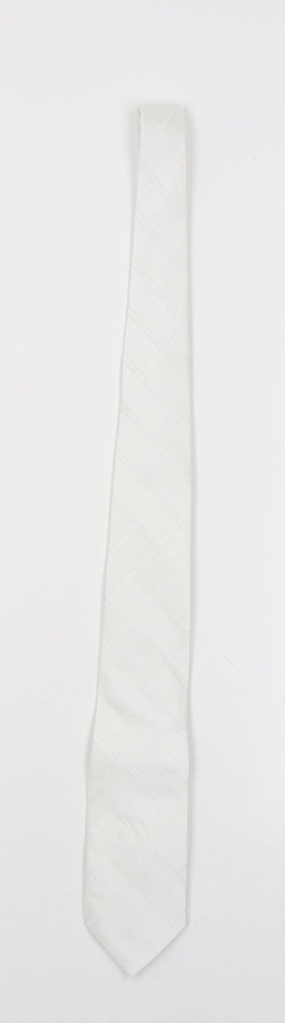 Mens Cedar Wood State White Striped  Pointed Tie