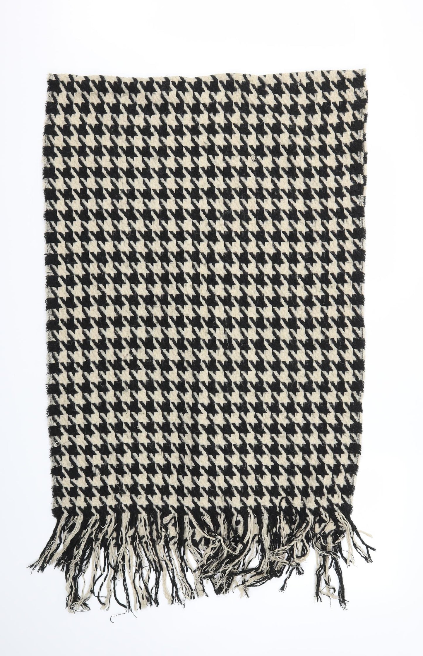 Preworn Womens Beige Argyle/Diamond   Scarf