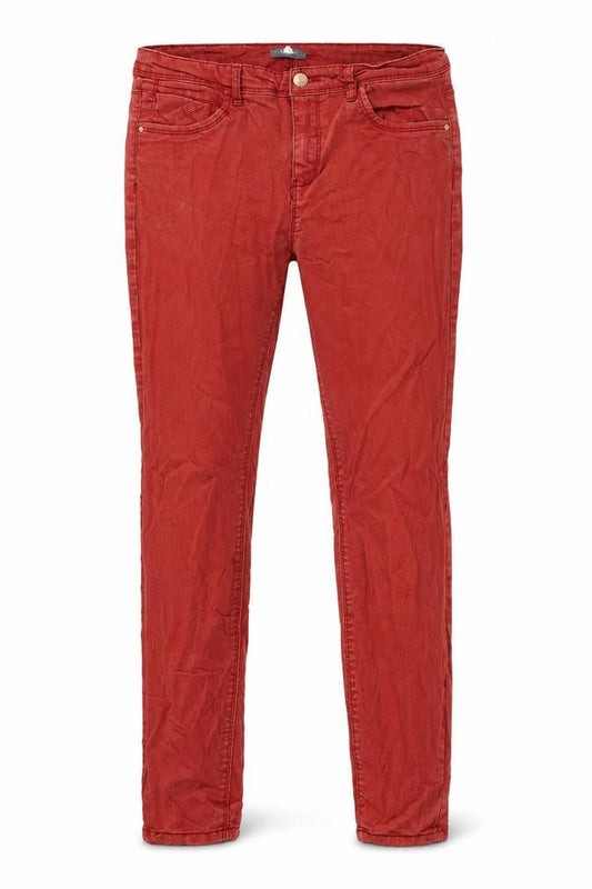 Front view of C&A women’s brown denim skinny jeans, size UK 32, in, 29-inch leg