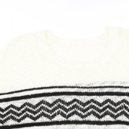 Peacocks Womens White Geometric  Pullover Jumper Size M