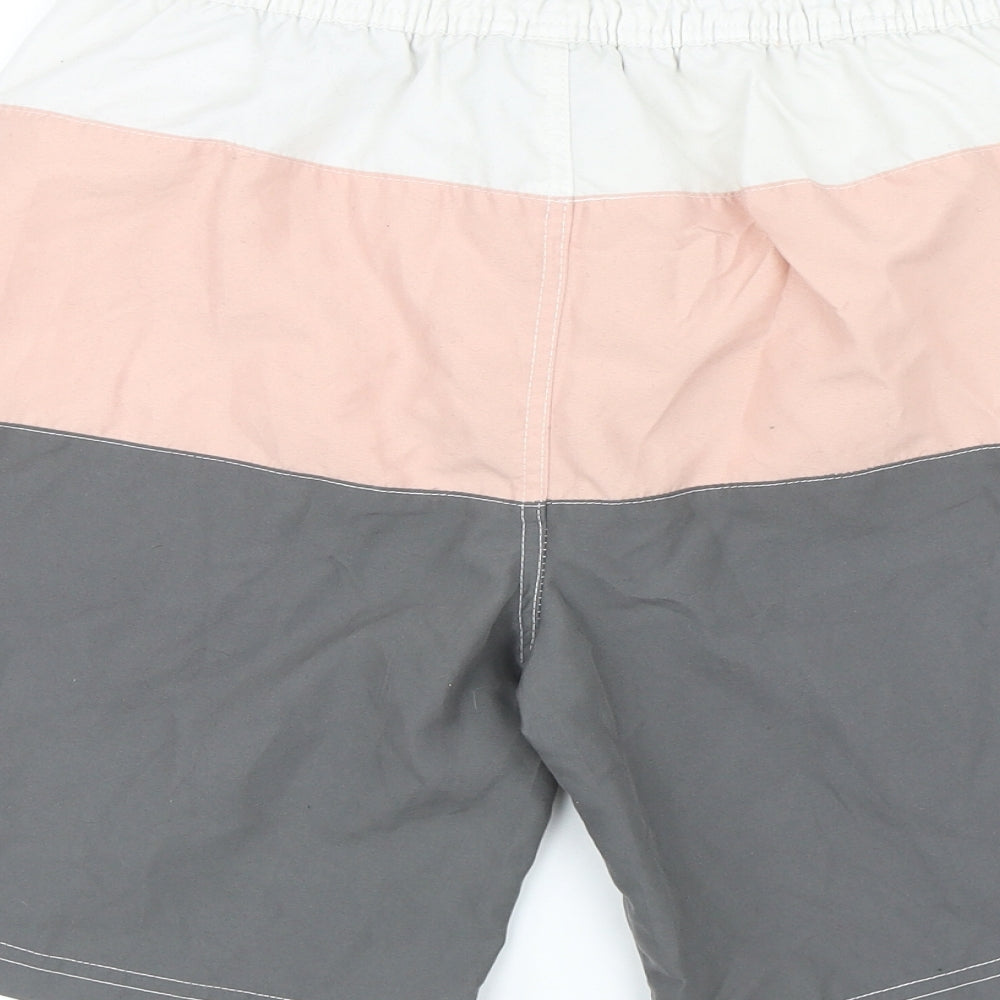 Cedar Wood State Mens Grey   Bermuda Shorts Size S