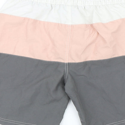 Cedar Wood State Mens Grey   Bermuda Shorts Size S