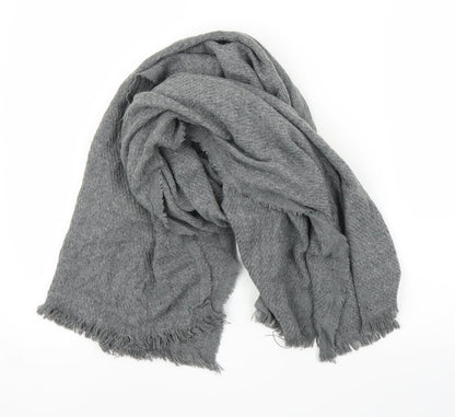Additional front view of Preworn unisex grey shawl/wrap
