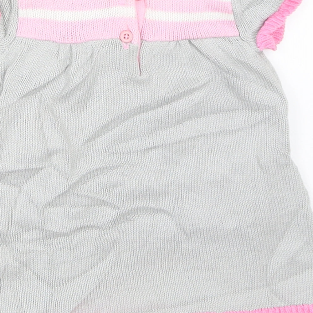 Brand and care label for Gymboree girls’ grey shift, size 0-3, months