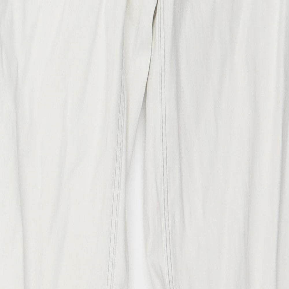Womens UK Size 25 in Preworn Regular Fit Skinny White Jeans
