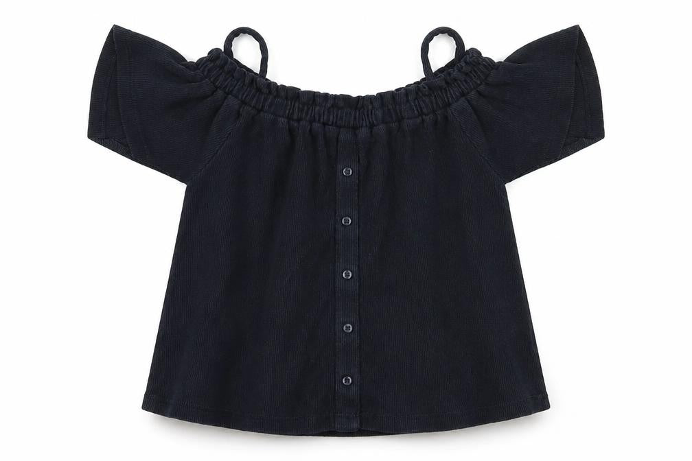 Front view of Primark girls’ black basic blouse, size 9-10, years