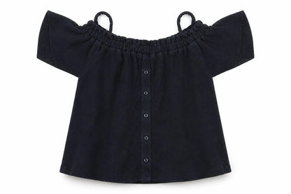 Front view of Primark girls’ black basic blouse, size 9-10, years