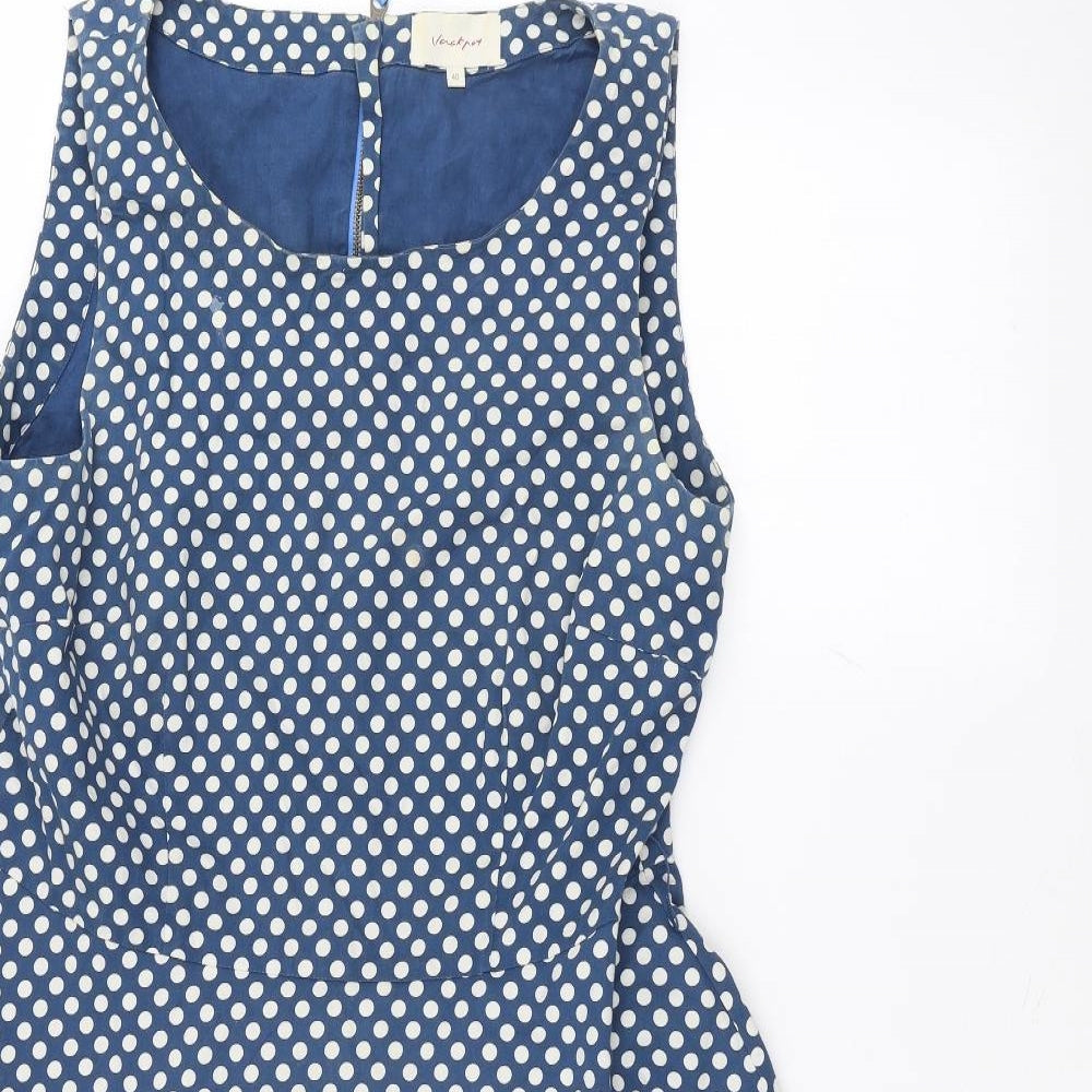 Close-up detail of Vacknox women’s blue polka dot a-line, size UK 12