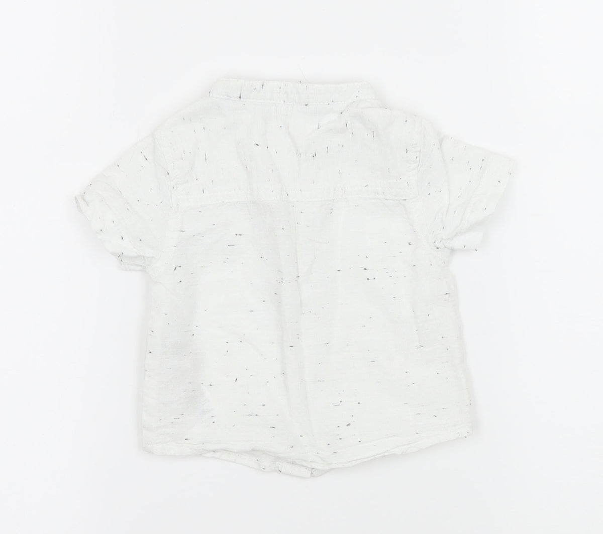 Back view of Primark boys’ white basic button-up, size 3-6, months