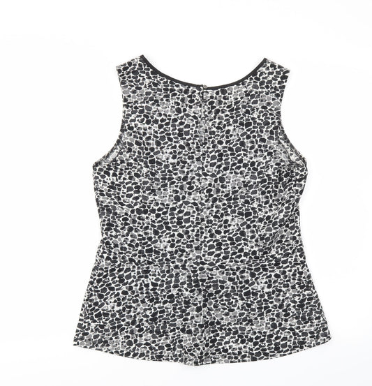 Oasis Womens Black Animal Print  Basic T-Shirt Size M