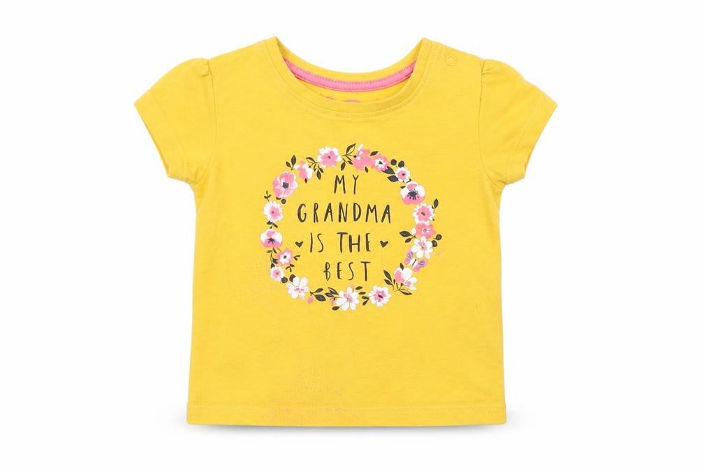 Front view of Primark girls’ yellow basic t-shirt, size 6-9, months
