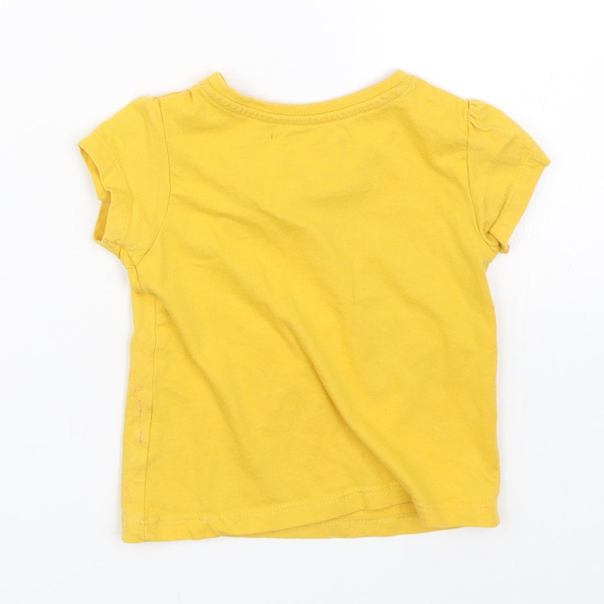 Back view of Primark girls’ yellow basic t-shirt, size 6-9, months