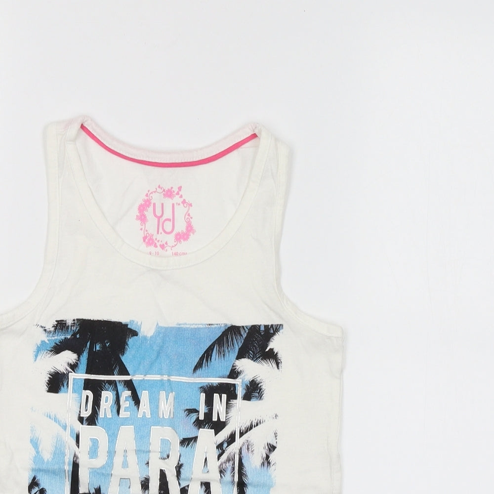 Close-up detail of Y.D girls’ white basic tank, size 10, years - beach print